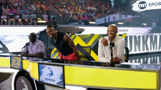 212K views · 2.5K reactions | Shaquille O' Neal, Dwight Howard, and Vince Carter judge 40 of the world's best dunkers to crown the one and only 'DUNKMAN'  Adam Lefkoe and Jalen Rose tip us off NOW on TNT, truTV & HBO Max! | TNT Sports US | Facebook