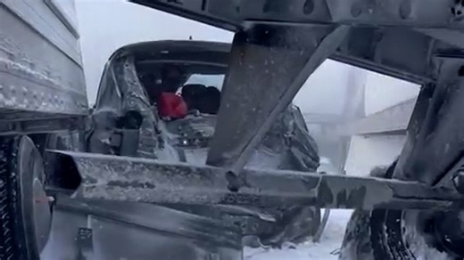 Massive 100-car pileup closes I-196 in Ottawa County, Michigan