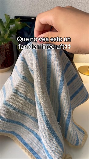 La mejor lámpara gamer del mercado😍#Minecraft #lampara #nostalgia #decoracion #fyp