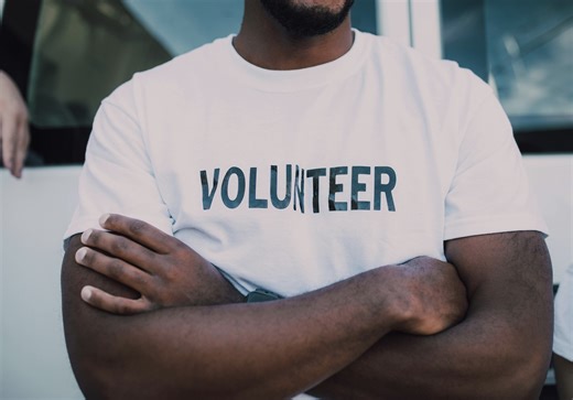 Making Resolutions That Matter: Why Giving Back Should be Your Focus in 2025