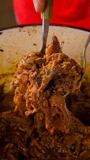 Andy Hay on Instagram: "Save this recipe to your “Weeknight Dinners” collection! • Here’s what you need: 3-4 lb chuck or blade roast 1 grated apple 1/3 cup gojuchang 1 medium onion diced 4 cloves garlic, minced 1 inch ginger minced 2 tbsp honey 2 tbsp apple cider vinegar 2 cups beef broth 1/2 cup low sodium soy sauce 1/2 cup chopped kimchi (optional but awesome) • Save this one folks! And comment “Recipe” to have the full recipe sent to you!"