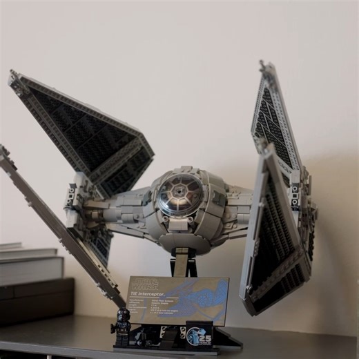 4.4K views · 1.8K reactions | 【樂高®星際大戰™鈦攔截機重磅回歸】 퐌퐚퐲 퐭퐡퐞 퐅퐨퐫퐜퐞 퐛퐞...