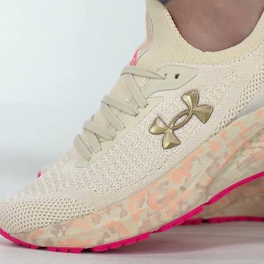 Tênis Feminino Under Armour Charged Quicker 2
