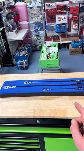 Discover the 3pc Extra Long Flexi Head Ratchet Set