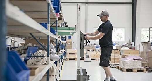 Material handling lifters - Highly customisable Multi-Purpose Lifters