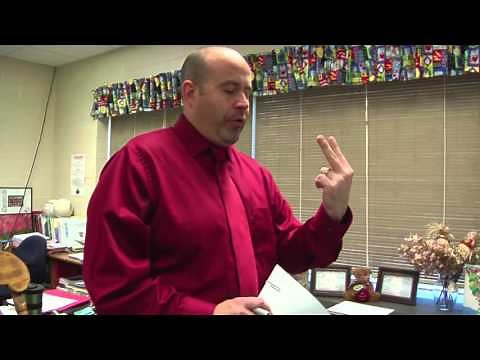 Teacher sets expectations for student behavior - Example 3