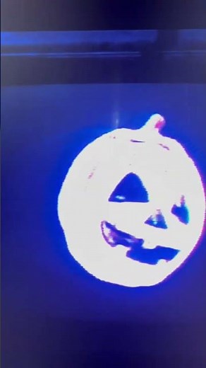 Halloween III Silver Shamrock commercial!!