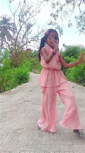 karutha machan song dance🥰 #dancer_avanthika_kuttippadam #dance #trending