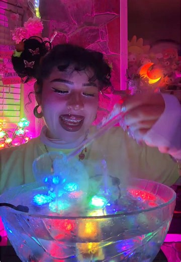 I’m obsessed with Glass Soup ASMR💙 #asmrtriggers #asmrlivenow #asmrlive