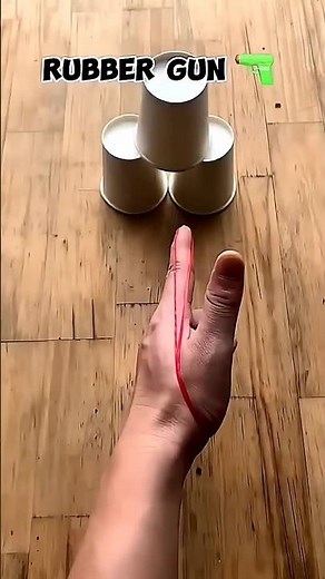 Rubber band shotgun 🔫🤗 , how to shoot a rubber band , rubber band gun tutorial #shorts #tricks