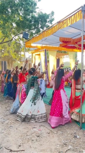 TIMLIDANCE 💃#timlishorts#timlidance#timlistatus#timli #shorts#shortsvideo #viral#youtubeshorts#dance