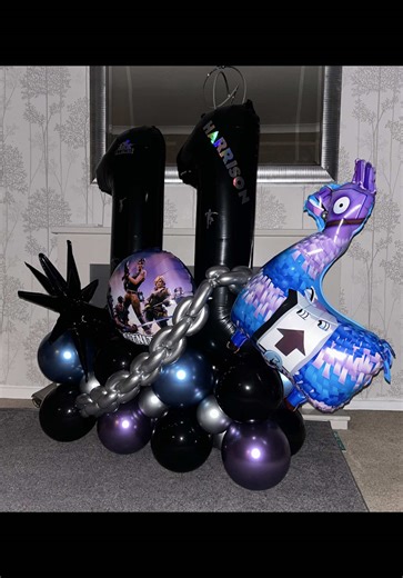 Victory Royale in balloon form 🎮🎈 Level up your party with our Fortnite balloon displays! #balloondecoration #balloondisplays #balloonstylist #fortnite #poole