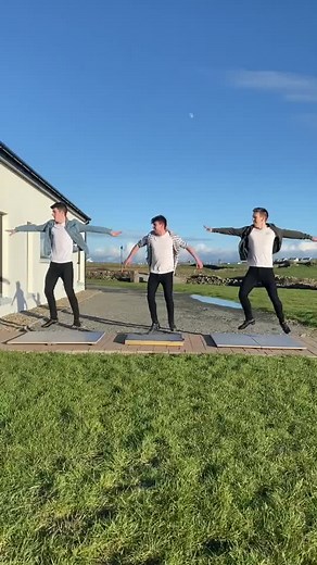 Irresistible Sea Shanty Dance with Nathan Evans and 220Kid