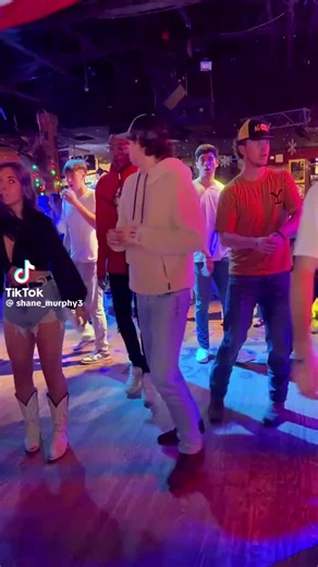 We love line dancing! Thanks to the creators! #fyp #linedance #linedancing #linedancer #linedancersoftiktok #country #dancetok #countymusic #keepdancing #linedancers