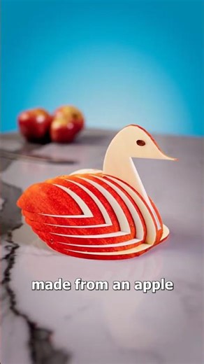 How to curve an apple swan 😳🦢 from @zackdfilms #shorts