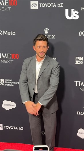 Jonathan Bailey hit the #Time100Next red carpet looking sharp and effortlessly cool | Us Weekly