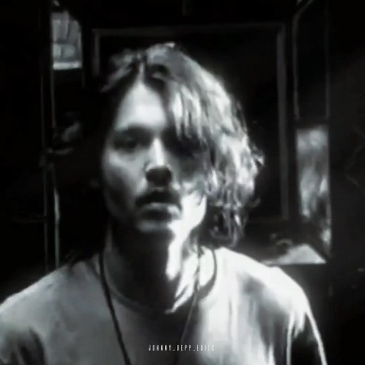 Johnny Depp at the 1999 Cesar Awards - Throwback Video