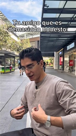 Dice lo que piensa #humor #comedia #viral #youtubeshorts #shorts