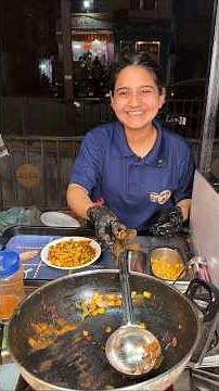 Beautiful Little Girl Selling Healthy Streetfood #shorts #youtubeshorts #ytshorts