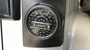 1.1K views | Check out our retro round Jeep Wrangler LED tail lights. Fast, easy installation. ❤️ https://www.amazon.com/dp/B074MKQT4K/ref=cm_sw_r_cp_api_-fDNzbVBP2JJV | Bulletpoint Mounting Solutions | Facebook