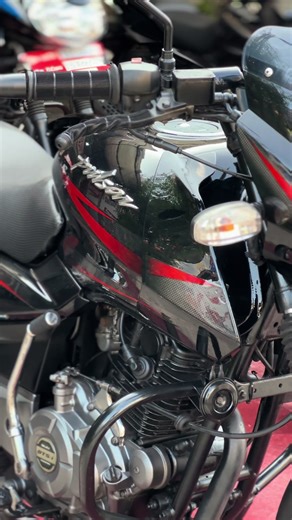 ඔන්න එහෙනම් අද අපේ Happy customer (තිස්සමහාරාමය) 😍🤝 සෑහෙන්න දුරක් ගෙවාගෙන අපිව විශ්වාස කරල ආවට ස්තූතී කළුතර බයික් හෝම් අපේ තවත් එක් ආදරණීය පාරිභෝගිකයෙක් ❤️❤️❤️ ඔයාගේ යතුරුපැදි සිහිනය සැබෑ කරලා දෙන්න KALUTARA BIKE HOME අපි සූදානම් ✅✅✅ අවම මූලික ගෙවීමක් කරලා එදිනම ඔයාගේ බයික් එක අරගෙන යන්න ඔයාට පුළුවන් ✅✅✅ අපෙන් යතුරුපැදි ගන්න හැමෝටම Helmat එහෙමත් නොමිලේ දෙනවා ✅✅✅ කතා කරන්න අපේ නම්බර් වලට නැත්නම් වට්සම් මැසේජ් එකක් දාන්න ☎️ 076 7 422 467 ☎️ 075 9 553 802 👩‍🚀 KALUTARA BIKE HOME අපේ page එක fall