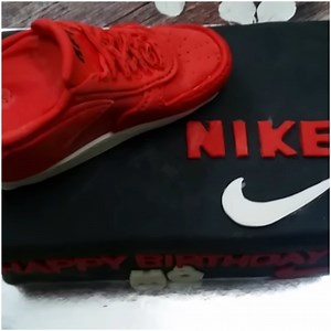 125K views · 590 reactions | This cake goes for all the Nike sneaker lovers! | MetDaan Cakes | Facebook