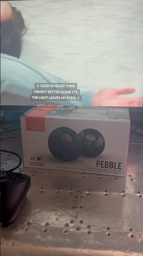 Creative Pebble - Modern 2.0 usb desktop speakers 🔊 #creative