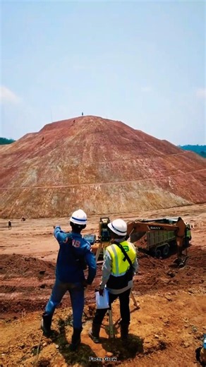 How Iron is Made? #iron #ironmining #ironore #miningprocess #viralfacts #shorts #newpost #trend