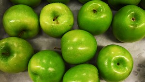 Enfield Food Pantry temporarily closes, needs to raise funds for walk-in freezer