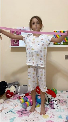 Can YOU Do the Viral Belt Challenge? 😲🧍🪢 (Mia vs Dad!)