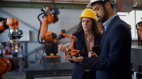 The Rise of Chinese Industry - But What’s Cracking Beneath the Surface?