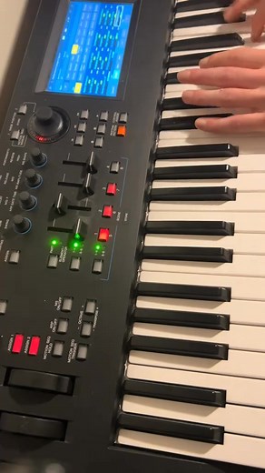 #beat #fyp #sample #nature #drumming #drums #naturedrumming #originalsound #newsound #musiciansoftiktok #drummers 7489567856737160470cc | Hawk Lamita