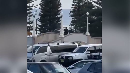 Visualizing how Sydney’s deadly Bondi Beach shooting unfolded