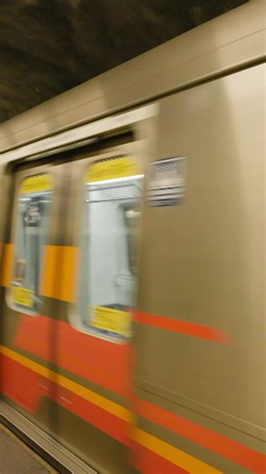🚈 En ¿A qué costo? Fernando Godoy recorrió las construcciones de la nueva estación del Metro de Santiago de Vitacura, perteneciente a la Línea 7 🫡 | Mega.tv