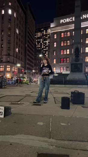 Best Busking Songs for Street Performers in NYC