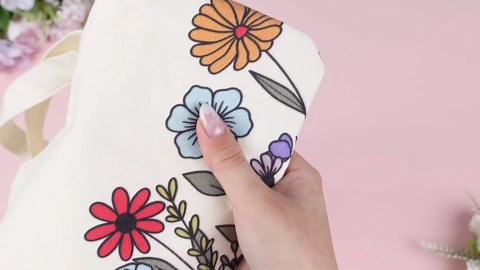 2-Pack Grabber Reacher Tool, 32" Grabbers for Elderly, Trash Picker Grabber with Light, Extended Claw Reacher Tool, Foldable Pick Up Grab Tool, Magnetic Sticks Grippers for Reaching (Orange)