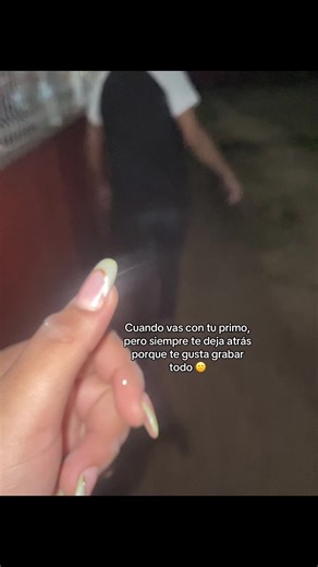 Diversión con mi primo: Memes y Fotos Animadas