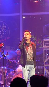 345K views · 11K reactions | Crowded House - Don’t Dream It’s Over | JayHeartMusic | Jayheartmusic | Facebook