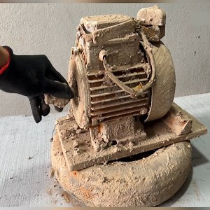 Turn a 50-year-old engine into a useful all-purpose rust remover - restorantion motor | Rire avec