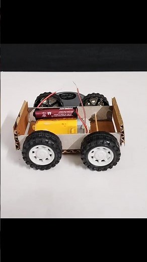 DIY CARDBOARD ROBOT #shorts