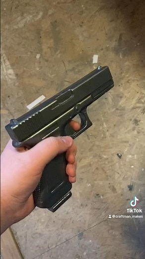 3d printed prop gun. 3d model by nottingham82 on thingiverse #3dprinting #cosplay #proplayer