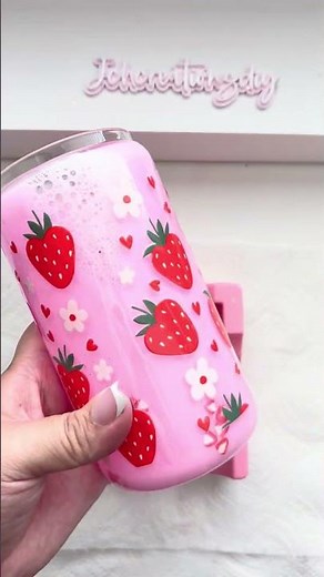 Strawberry milk snow globe tumbler 🍓 #snowglobetumbler #tumbler #asmr