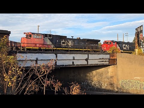 FALL TRAINS Rare CN C44-9WL Four Engine Freight and Via Rail Venture Trainset at Atwater Curve