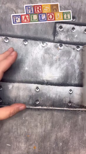 Crafting a Fallout 4 DEEZER’S Lemonade Can out of an original 1950’s Emergency Drinking Water Can. This can is the exact can used as the Purified Drinking Water Can in Fallout 4 and 76. And appears to be the can that was used for DEEZER’S Lemonade also so that’s why I chose it. This craft was extremely simple as you can see. If you can’t get your hands on one of these original cans, you can use any can really. Then a sharpie, brown paper (I used a roll of box paper I had) & masking tape. As far