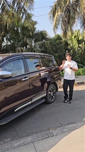 Umar Bopary on Instagram: "Call - 93210 06859 - Innova Crysta Worth Rs 1.5L loading🔥 Dealership Name - Carz link India Location - Andheri West Toyota Innova Crysta Z Automatic available at Carz link India @mycarmydreamofficial . . . . . . . . . . . . . #Innova #crysta #viralreels #intargram #mycarmydreamofficial"