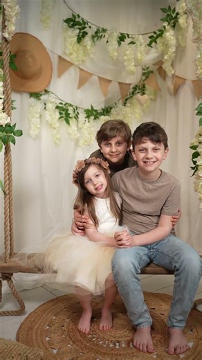 Mommy and Me 2026 - Glasgow photoshoots - MKC Photo Creations #minisessions #mothersday