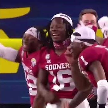 OKLAHOMA SOONERS DO THE MALCOM KELLY FREESTYLE AFTER WIN