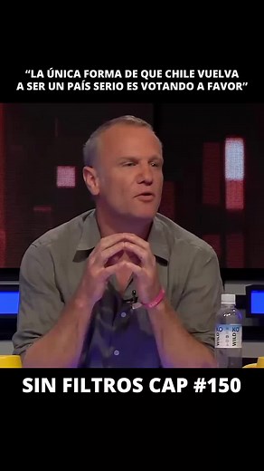 "La única forma de que Chile vuelva a ser un país serio es votar a fav...