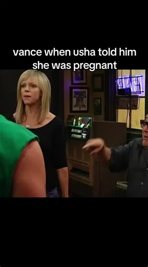 erika disappointed . . . . . . . . #iasip #alwayssunny #fyp #meme #viral