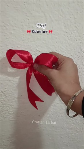 How To Make Perfect Ribbon Bow in 5 Seconds 🎀 | Easy Bow Making Trick #diy